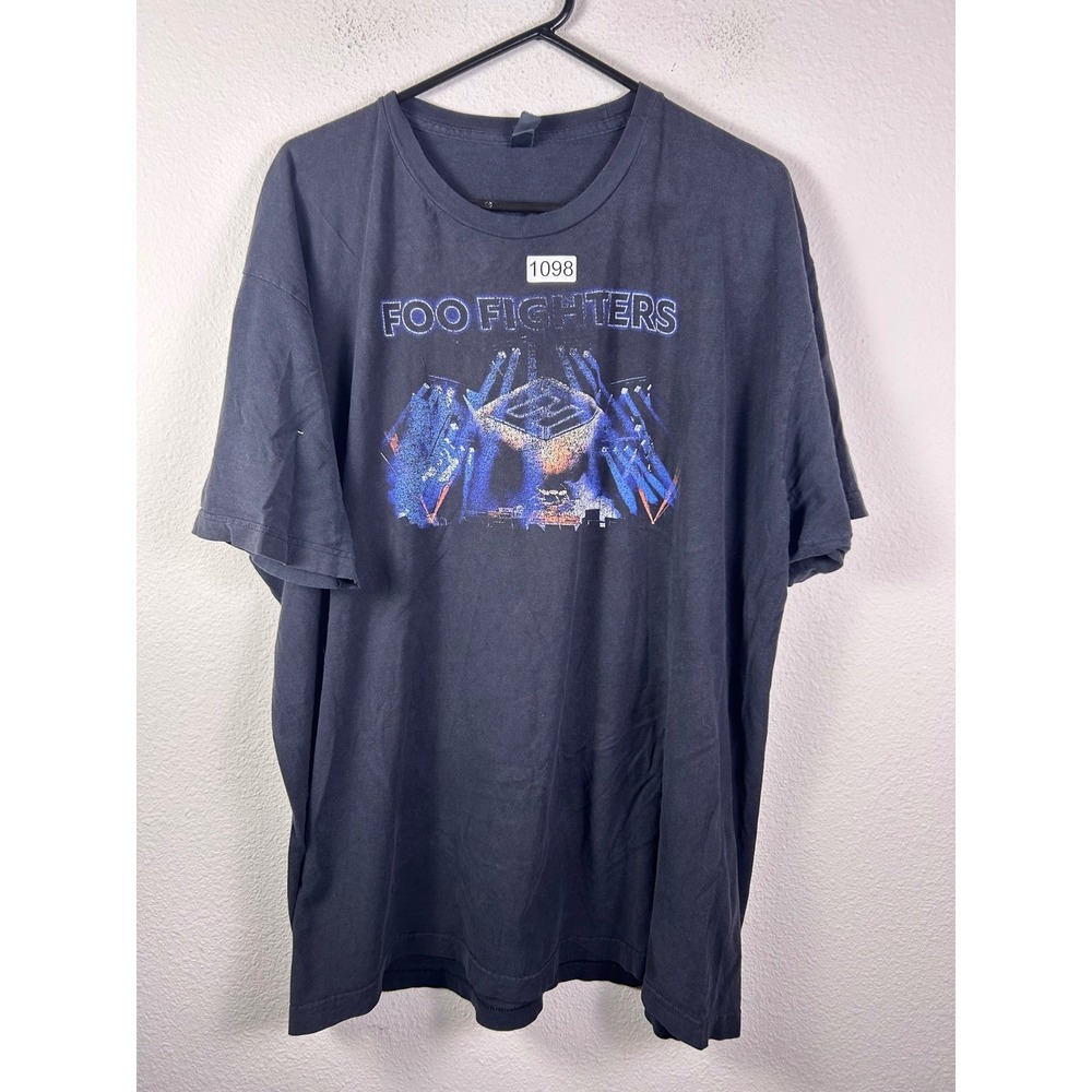 Foo Fighters Concrete and Gold World Tour 2018 T-Shirt Mens XL Distressed Black